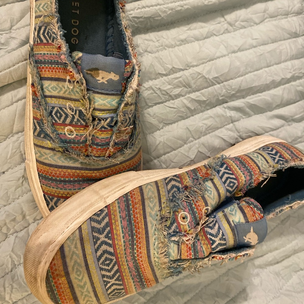 Rocket dog slip ons